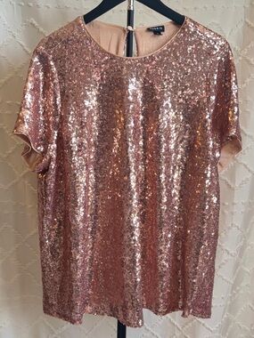 Torrid Rose Gold Sequin Top Size 0 Large Champagne Short Sleeve Party Blouse NWT